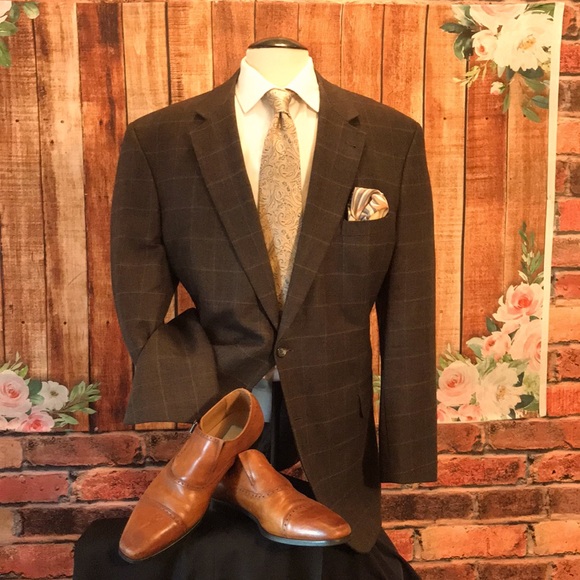 Jos A bank Signature Collection Coat - Picture 1 of 17